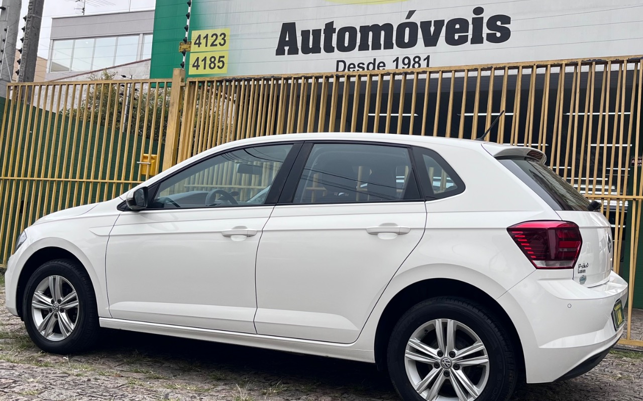 imagem-https://www.socarrao.com.br/sc-vehicle-images-prod/2053786/1781124715513-SU1HXzgwMjkuanBlZw.jpeg