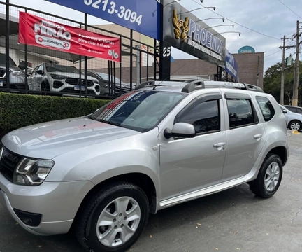 Renault Duster 2016 Prata — foto 1 de 3