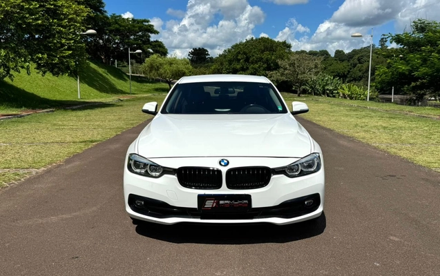 imagem-https://www.socarrao.com.br/sc-vehicle-images-prod/20567/1769988123465-7211082OR_1767908380_49_560.jpg