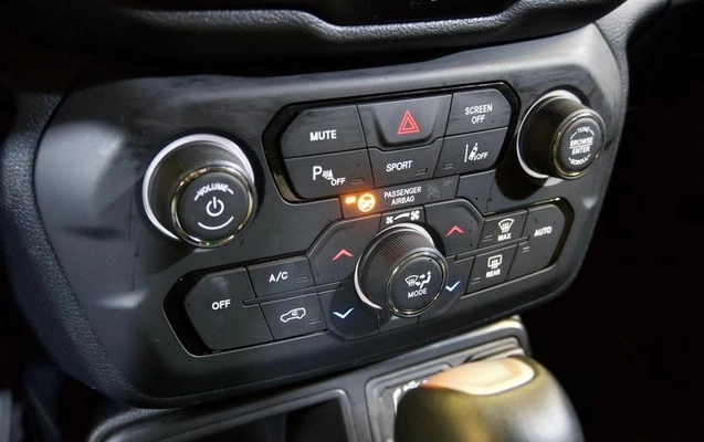 imagem-https://www.socarrao.com.br/sc-vehicle-images-prod/2065725/1790024458824-8175334_10_B_c770920309.jpeg
