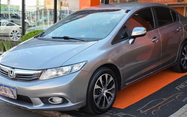 imagem-https://www.socarrao.com.br/sc-vehicle-images-prod/2065732/1784921334945-8165526_6_B_882eb607a5.jpeg