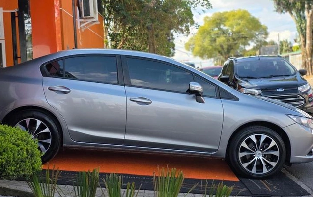imagem-https://www.socarrao.com.br/sc-vehicle-images-prod/2065732/1784921334949-8165526_1_B_9b566a53a0.jpeg