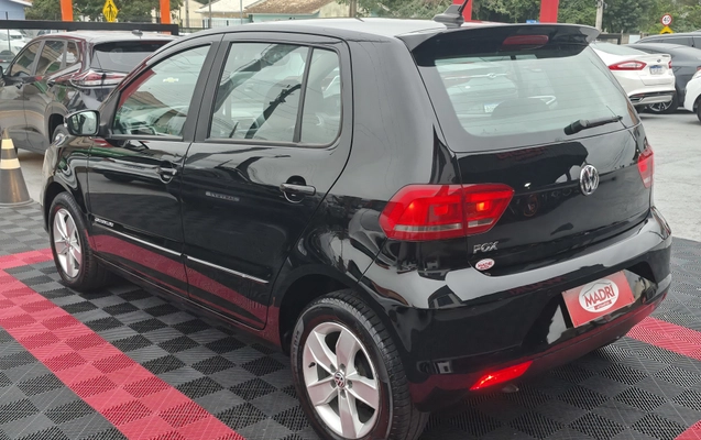 imagem-https://www.socarrao.com.br/sc-vehicle-images-prod/2065749/1788183944638-003_198c23c903080607a58017ec28aebd5f.jpg