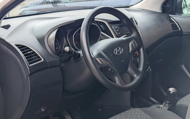 imagem-https://www.socarrao.com.br/sc-vehicle-images-prod/2065849/1781180083382-V2hhdHNBcHAgSW1hZ2UgMjAyNi0wNi0xMCBhdCAxMS4zOS41Mi5qcGVn.jpeg