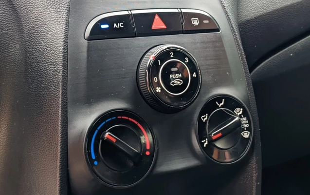 imagem-https://www.socarrao.com.br/sc-vehicle-images-prod/2065849/1781180083946-V2hhdHNBcHAgSW1hZ2UgMjAyNi0wNi0xMCBhdCAxMS4zOS4zMC5qcGVn.jpeg