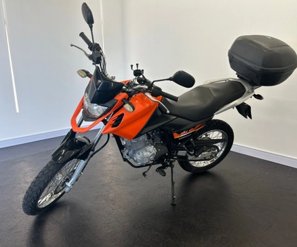 Yamaha XTZ 150 CROSSER E/FLEX 2015 Laranja — foto 1 de 3