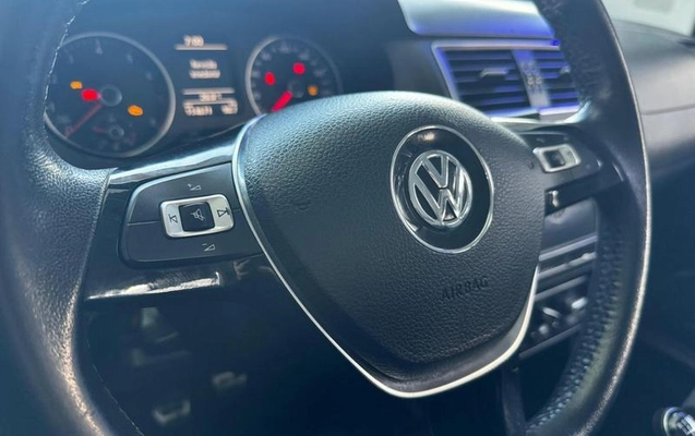 imagem-https://www.socarrao.com.br/sc-vehicle-images-prod/2066997/1786190801884-7262616_19_B_350f779e7e.jpeg