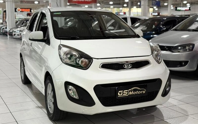 imagem-https://www.socarrao.com.br/sc-vehicle-images-prod/2067056/1791306937736-8056590_5_B_816d5e86da.jpeg