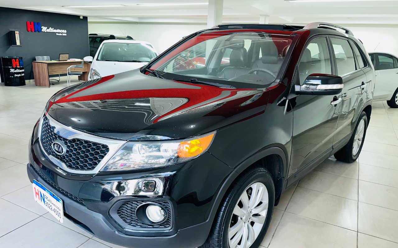 Kia Sorento 2.4 16V 4x2 Aut. na cor Preto em Curitiba / PR - 2067318