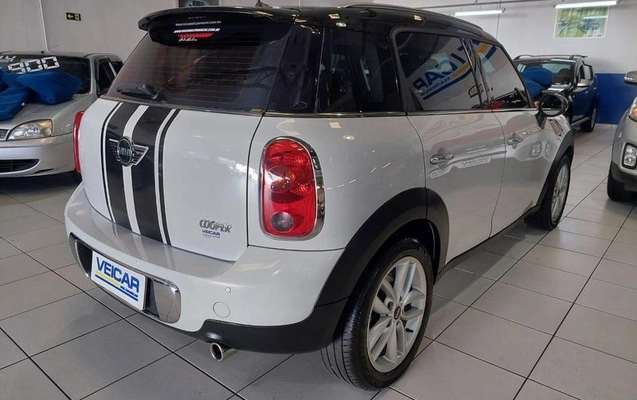 imagem-https://www.socarrao.com.br/sc-vehicle-images-prod/2067545/1787600541004-6777438_5_B_796b545797.jpeg