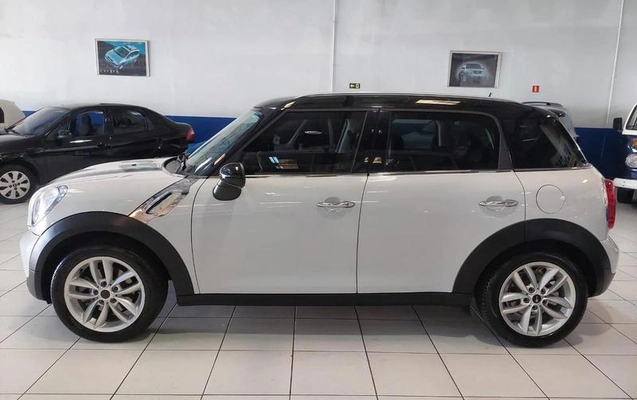 imagem-https://www.socarrao.com.br/sc-vehicle-images-prod/2067545/1787600541008-6777438_8_B_78076c9acc.jpeg
