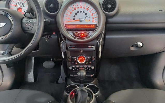 imagem-https://www.socarrao.com.br/sc-vehicle-images-prod/2067545/1787600541017-6777438_15_B_7cec63acc9.jpeg