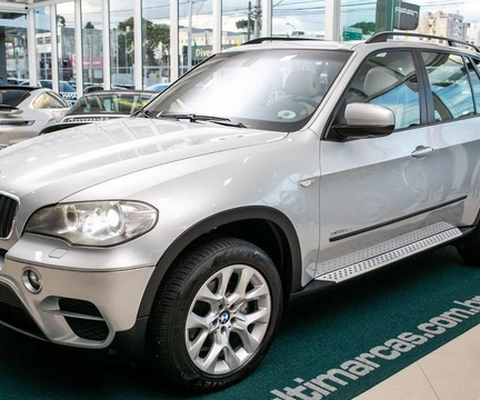 Bmw X5 2011 Prata — foto 1 de 3