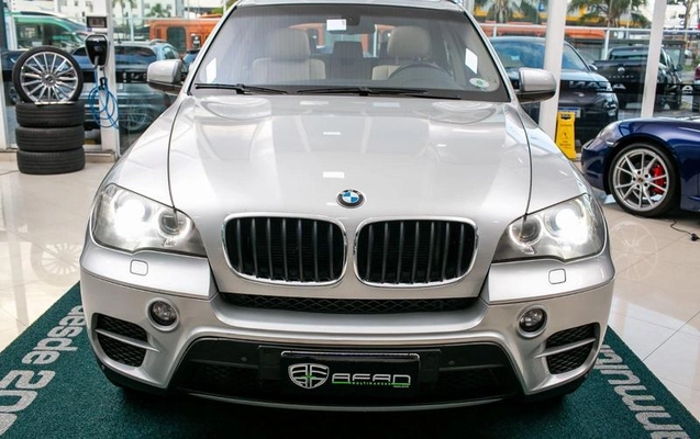 imagem-https://www.socarrao.com.br/sc-vehicle-images-prod/2068009/1789047519746-8176678_5_B_7c8f804cbd.jpeg