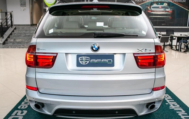 imagem-https://www.socarrao.com.br/sc-vehicle-images-prod/2068009/1789047519755-8176678_1_B_b623796b31.jpeg