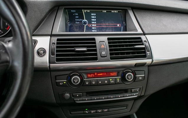 imagem-https://www.socarrao.com.br/sc-vehicle-images-prod/2068009/1789047519772-8176678_21_B_40283da057.jpeg