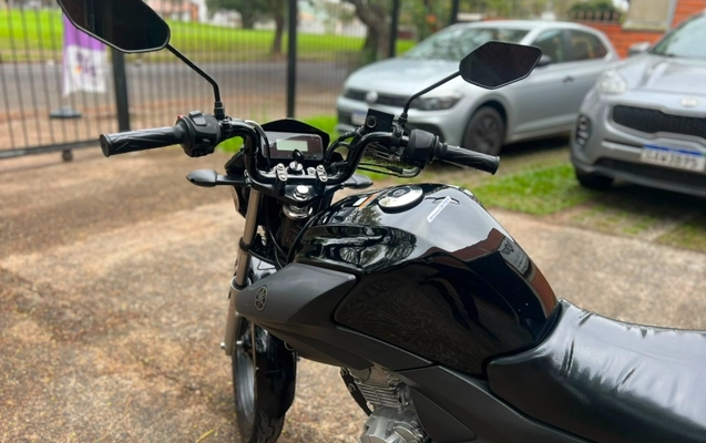 imagem-https://www.socarrao.com.br/sc-vehicle-images-prod/2068266/1781187399646-VoaE2InMTP1xlLTi89U4zBgO58pJl5ql.jpg