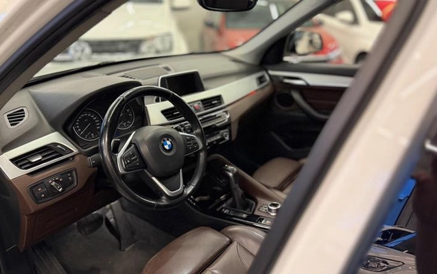 imagem-https://www.socarrao.com.br/sc-vehicle-images-prod/2068362/1788450435294-8176584_4_B_8e0cfad0e7.jpeg
