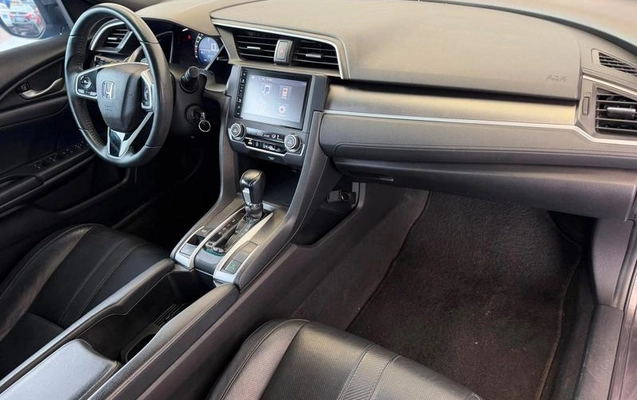 imagem-https://www.socarrao.com.br/sc-vehicle-images-prod/2068523/1789657137198-8176624_10_B_7b24ec3e00.jpeg