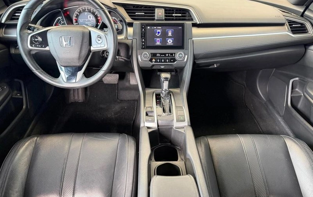 imagem-https://www.socarrao.com.br/sc-vehicle-images-prod/2068523/1789657137201-8176624_12_B_f88c5bf245.jpeg