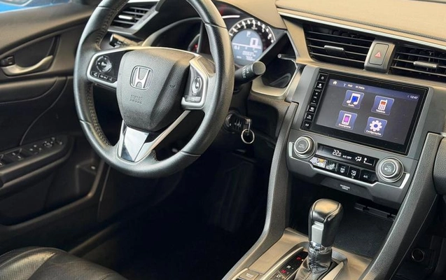 imagem-https://www.socarrao.com.br/sc-vehicle-images-prod/2068523/1789657137206-8176624_15_B_4b62411f40.jpeg