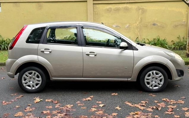 imagem-https://www.socarrao.com.br/sc-vehicle-images-prod/2068534/1783446397783-7355109_12_B_f079f6c43c.jpeg