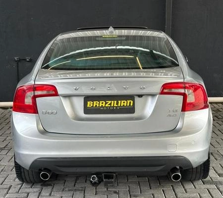imagem-https://www.socarrao.com.br/sc-vehicle-images-prod/2068536/1789479948474-8056210_8_B_c7a0ecdf22.jpeg