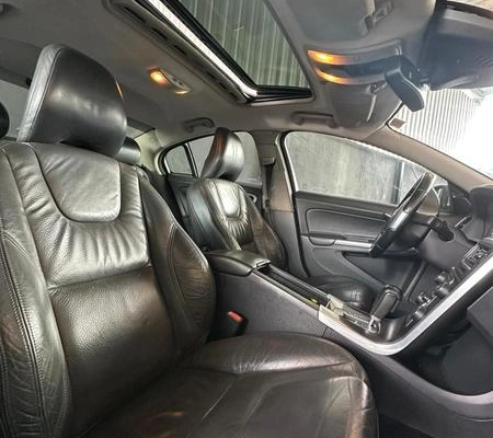 imagem-https://www.socarrao.com.br/sc-vehicle-images-prod/2068536/1789479948477-8056210_5_B_5faa76264a.jpeg
