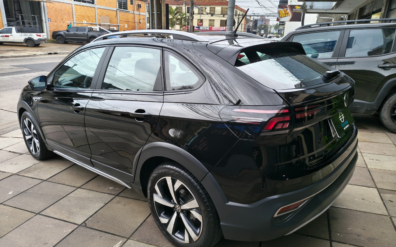 imagem-https://www.socarrao.com.br/sc-vehicle-images-prod/2068548/1781286580953-SU1HXzIwMjYwNjEyXzExMDk0NDc4Ml9IRFIuanBn.jpg