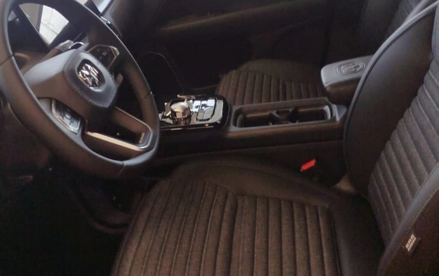 imagem-https://www.socarrao.com.br/sc-vehicle-images-prod/2068553/1781188655307-vehicle_image_1781187845_ffbf0319011731c6c9bbff49c55f5b34.jpeg