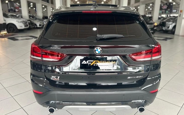 imagem-https://www.socarrao.com.br/sc-vehicle-images-prod/2068733/1789657635723-8107656_5_B_7d122dc87e.jpeg