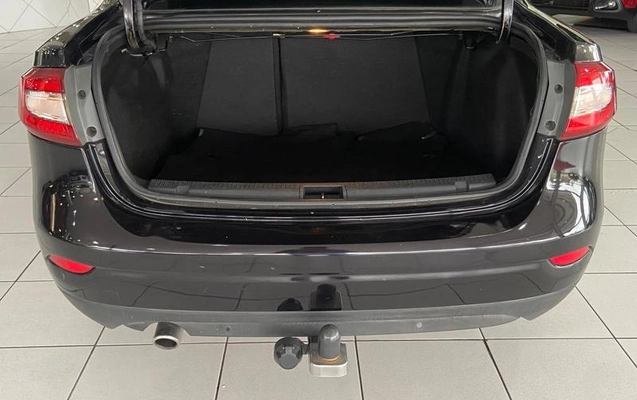 imagem-https://www.socarrao.com.br/sc-vehicle-images-prod/2068798/1789563926275-8176371_7_B_7a9e574dcb.jpeg