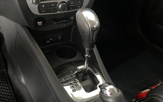 imagem-https://www.socarrao.com.br/sc-vehicle-images-prod/2068798/1789563926296-8176371_18_B_390771d074.jpeg