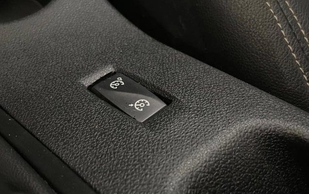 imagem-https://www.socarrao.com.br/sc-vehicle-images-prod/2068798/1789563926299-8176371_19_B_1bc4700216.jpeg
