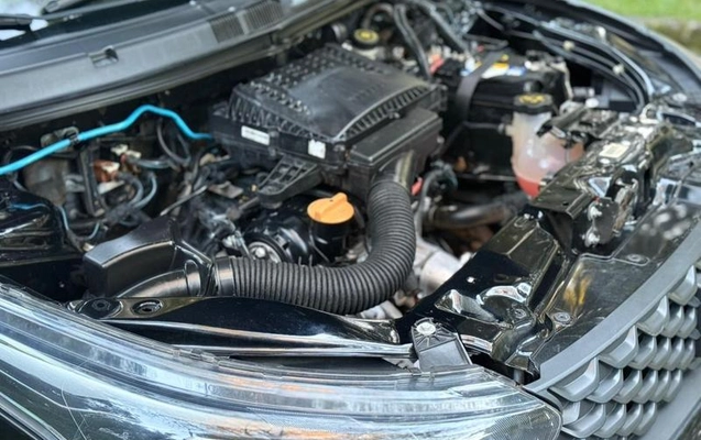 imagem-https://www.socarrao.com.br/sc-vehicle-images-prod/2068832/1787767037113-8022731_17_B_9605165d97.jpeg
