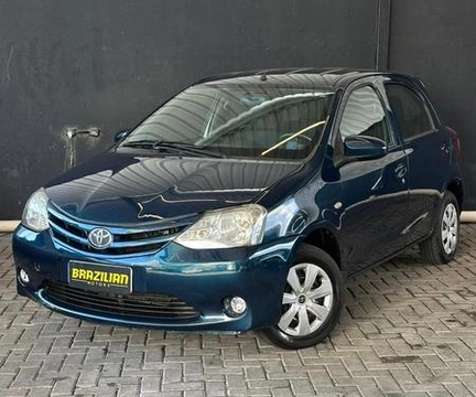 Toyota Etios 2016 Azul — foto 1 de 3