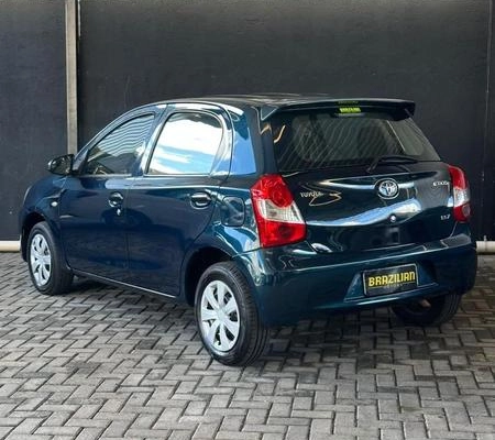 imagem-https://www.socarrao.com.br/sc-vehicle-images-prod/2069265/1789480022628-8044728_6_B_69c24a97b7.jpeg