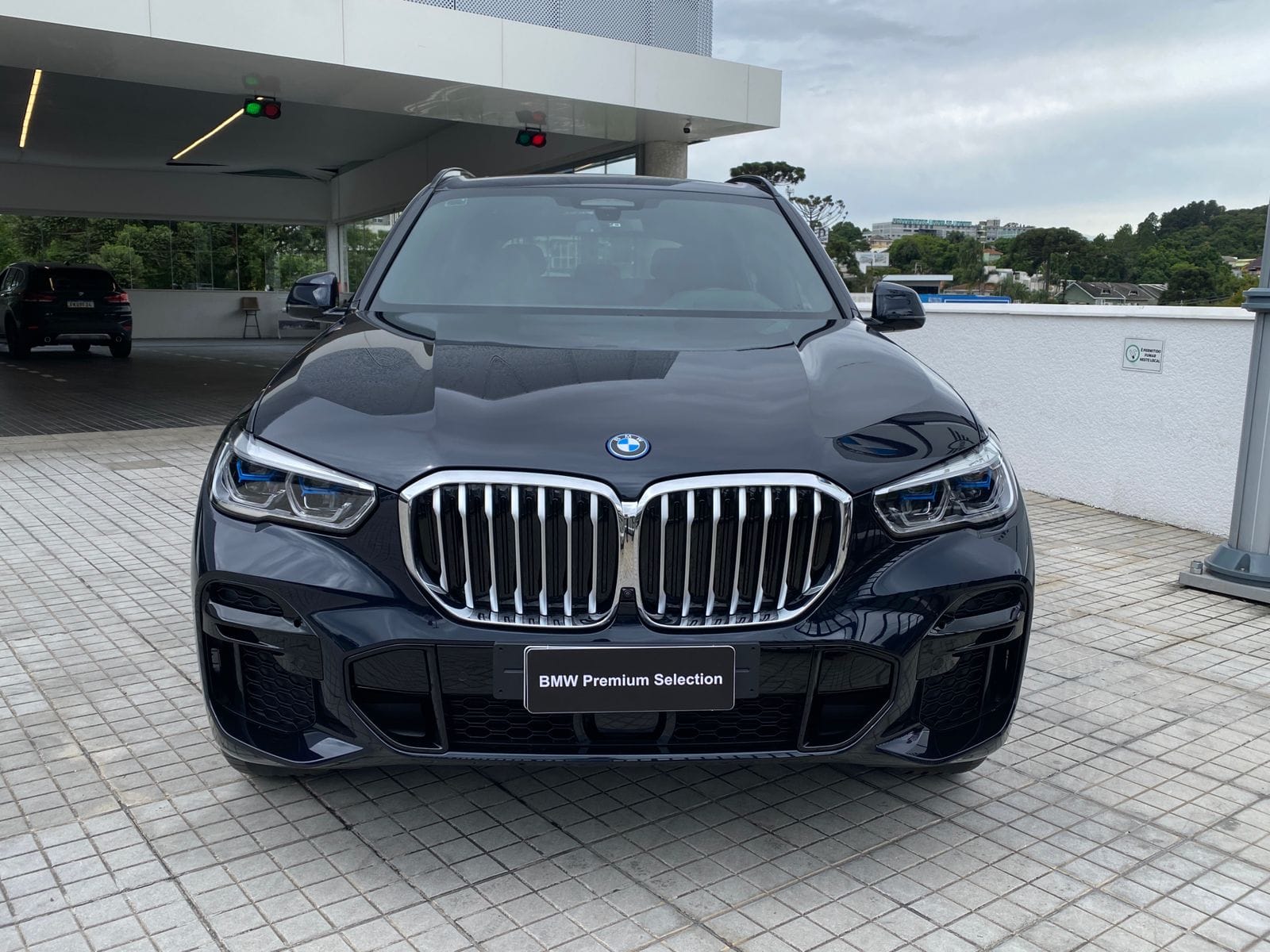 BMW X5 XDRIVE 45e 3.0 M.Sport Aut. (Híb.) na cor Preto em Curitiba / PR - 20702