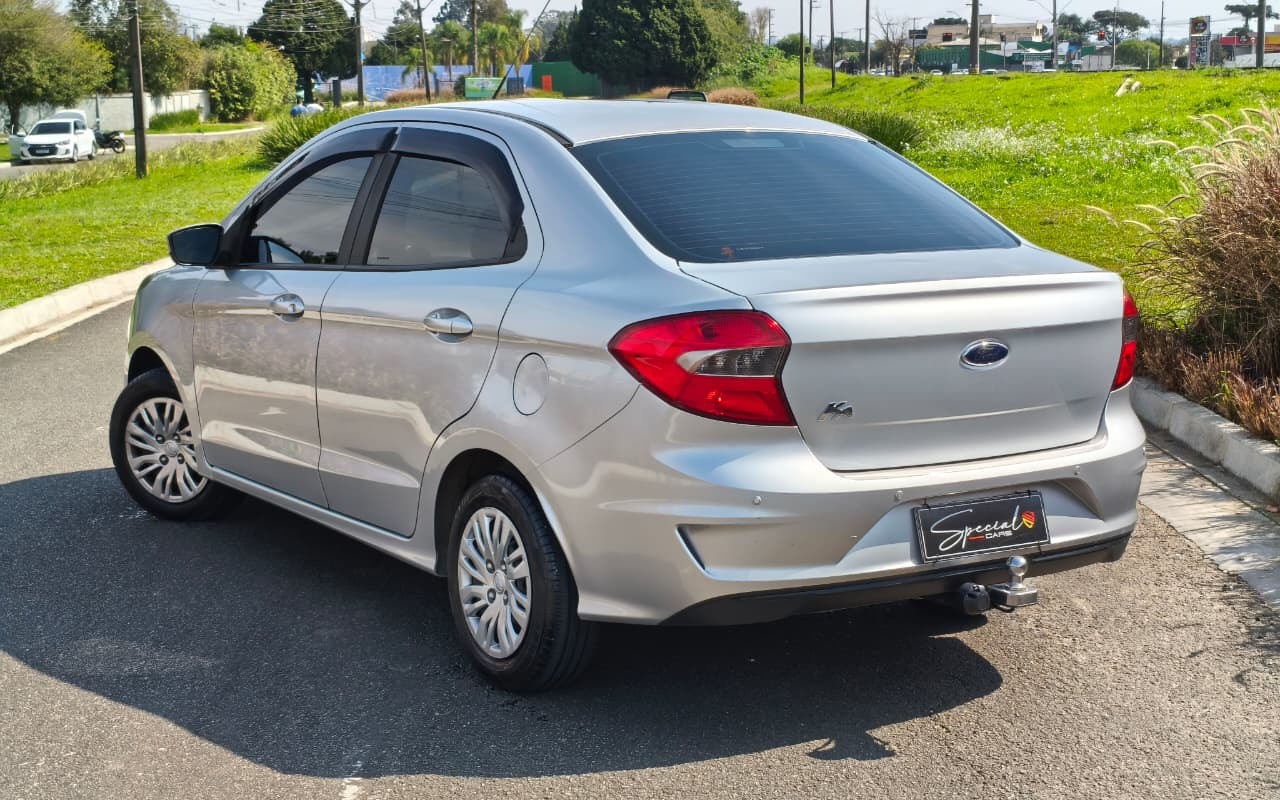 imagem-https://www.socarrao.com.br/sc-vehicle-images-prod/2070449/1789128711079-V2hhdHNBcHAgSW1hZ2UgMjAyNi0wOS0wMSBhdCAwOS41OC4wOSAoMykuanBlZw.jpeg
