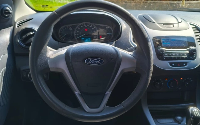 imagem-https://www.socarrao.com.br/sc-vehicle-images-prod/2070449/1789128711456-V2hhdHNBcHAgSW1hZ2UgMjAyNi0wOS0wMSBhdCAwOS41OC4xMC5qcGVn.jpeg