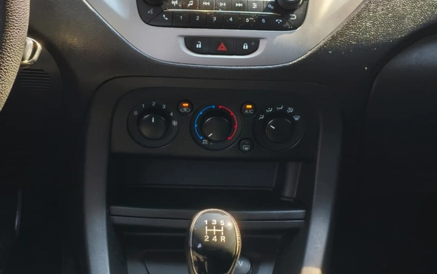 imagem-https://www.socarrao.com.br/sc-vehicle-images-prod/2070449/1789128711604-V2hhdHNBcHAgSW1hZ2UgMjAyNi0wOS0wMSBhdCAwOS41OC4xMSAoMikuanBlZw.jpeg