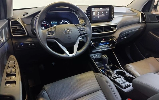 imagem-https://www.socarrao.com.br/sc-vehicle-images-prod/2070468/1787499927501-8177475_6_B_25c4bb7a1d.jpeg