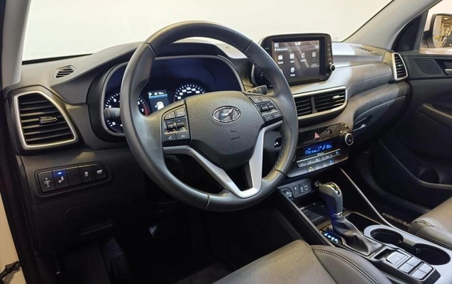 imagem-https://www.socarrao.com.br/sc-vehicle-images-prod/2070468/1787499927502-8177475_6_B_bd5e3ecf59.jpeg