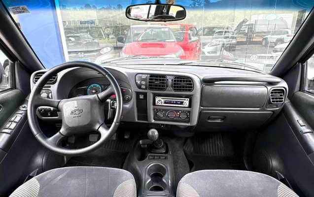 imagem-https://www.socarrao.com.br/sc-vehicle-images-prod/2071135/1781198318644-9e9d0a9640e84eedac11145da02917ed_1780683533065.jpg