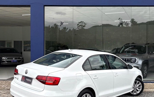 imagem-https://www.socarrao.com.br/sc-vehicle-images-prod/2071229/1781198651002-dc586f2c9a2e4fecaa93f0cc3588d6b6_1780681276928.jpg