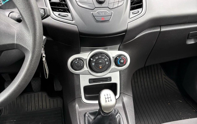 imagem-https://www.socarrao.com.br/sc-vehicle-images-prod/2071315/1781198924815-e6e40606016240cdb146ee1f1f397cd7_1779387270752.jpeg