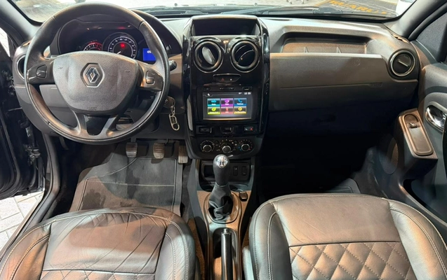 imagem-https://www.socarrao.com.br/sc-vehicle-images-prod/2071325/1781199035064-Ny5qcGVn.jpeg