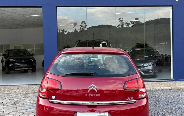 imagem-https://www.socarrao.com.br/sc-vehicle-images-prod/2071371/1783099925695-9de6b403325d4894930cfafaef2ba1c9_1777397266008.jpeg