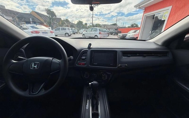 imagem-https://www.socarrao.com.br/sc-vehicle-images-prod/2072589/1781203657503-8178156_7_B_7d6b94ac90.jpeg