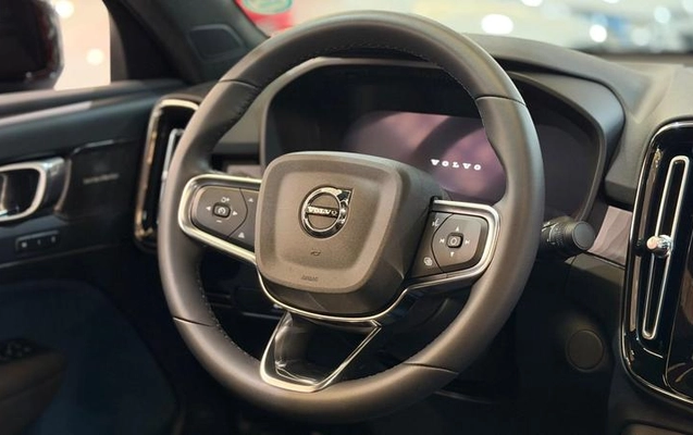imagem-https://www.socarrao.com.br/sc-vehicle-images-prod/2072841/1788966780233-8178607_17_B_761a3c81bc.jpeg